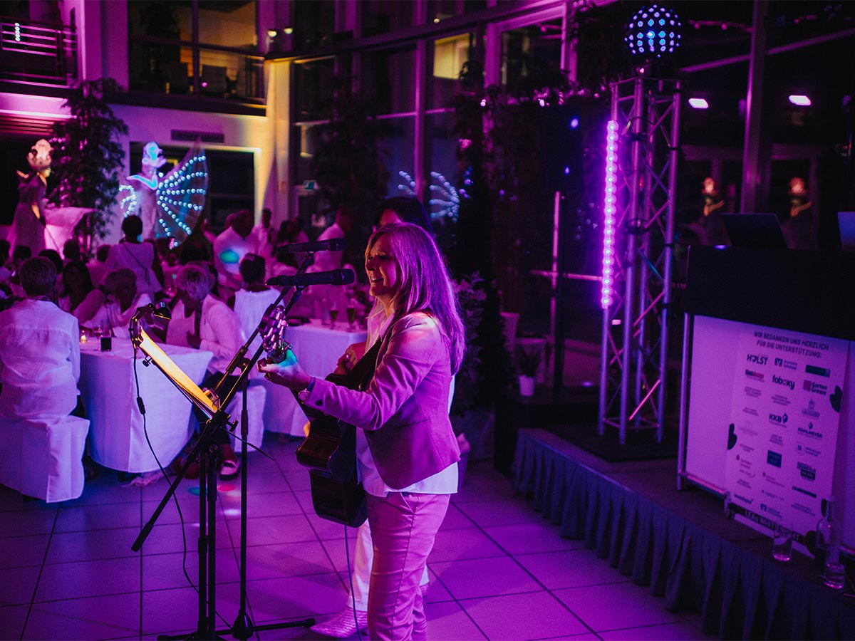 LEAs White Night 2023